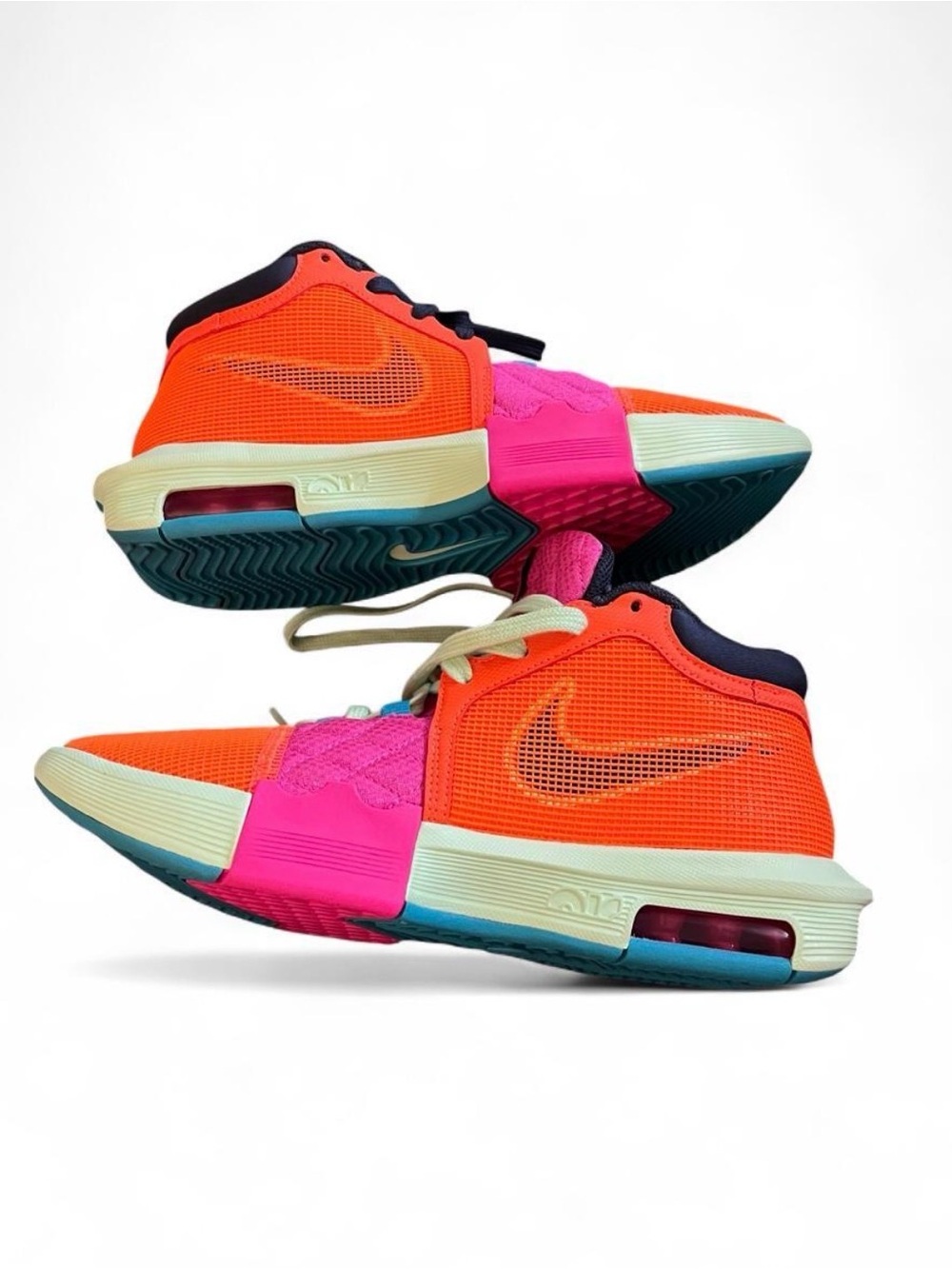Nike LeBron Witness 8 Orange Fuchsia Mens 8 Basketball Shoes FB2239-800 NEW
